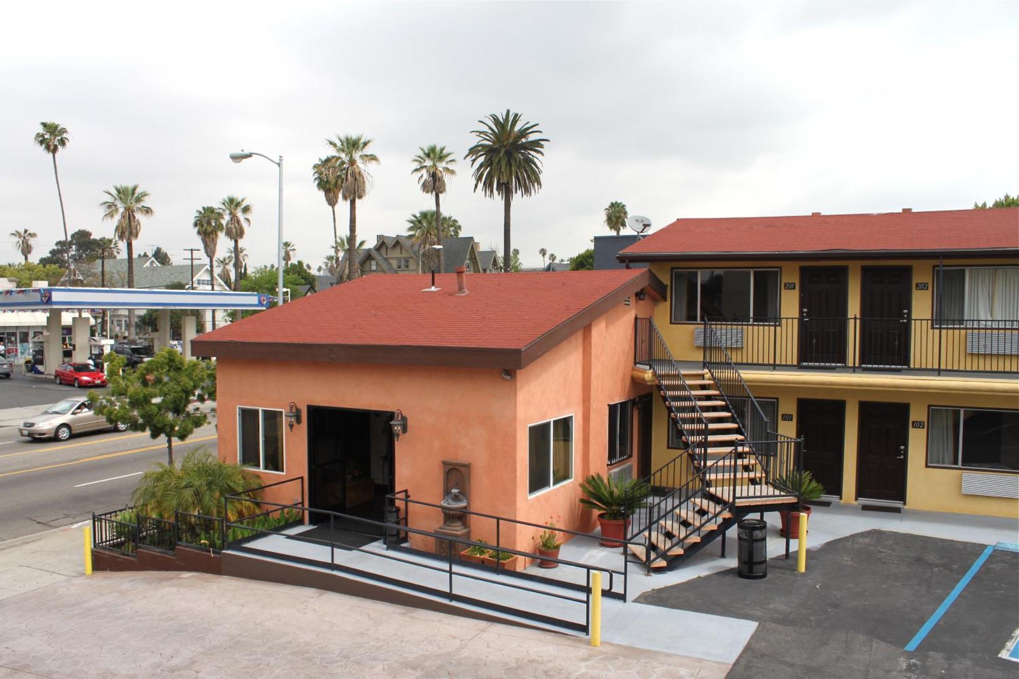 Motel Casa Bella Downtown La 2*